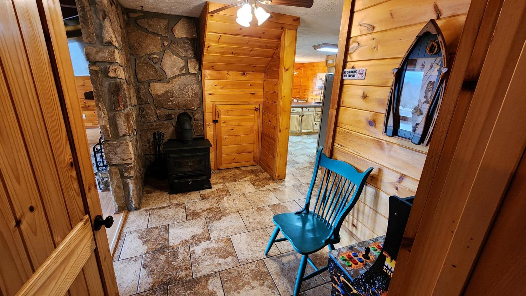 Lazy Bear Villa Sevierville