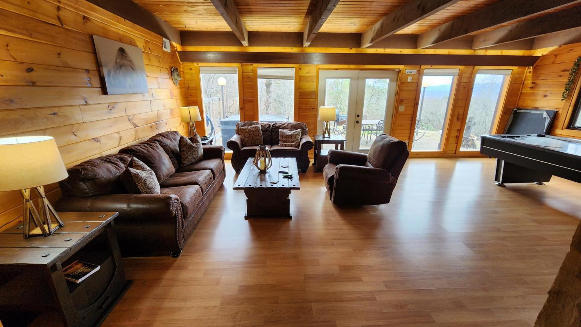Lazy Bear Villa Sevierville